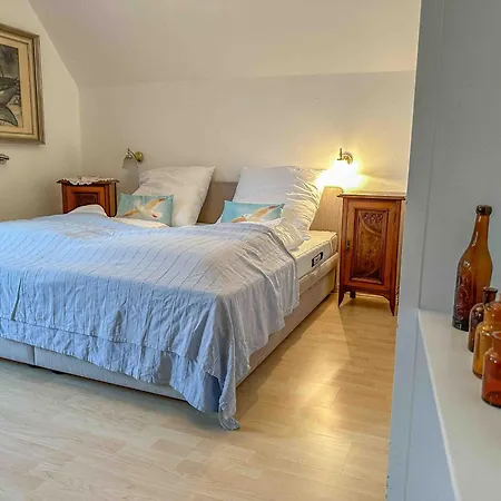 Haus Kuestenzauber Laura & Sarah Holiday home *